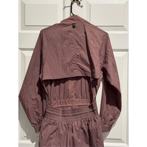 NWOT ATHLETA X ALICIA KEYS Keys Utility Mauve Jumpsuit With Mid Back Cutout 6 - Picture 14 of 16